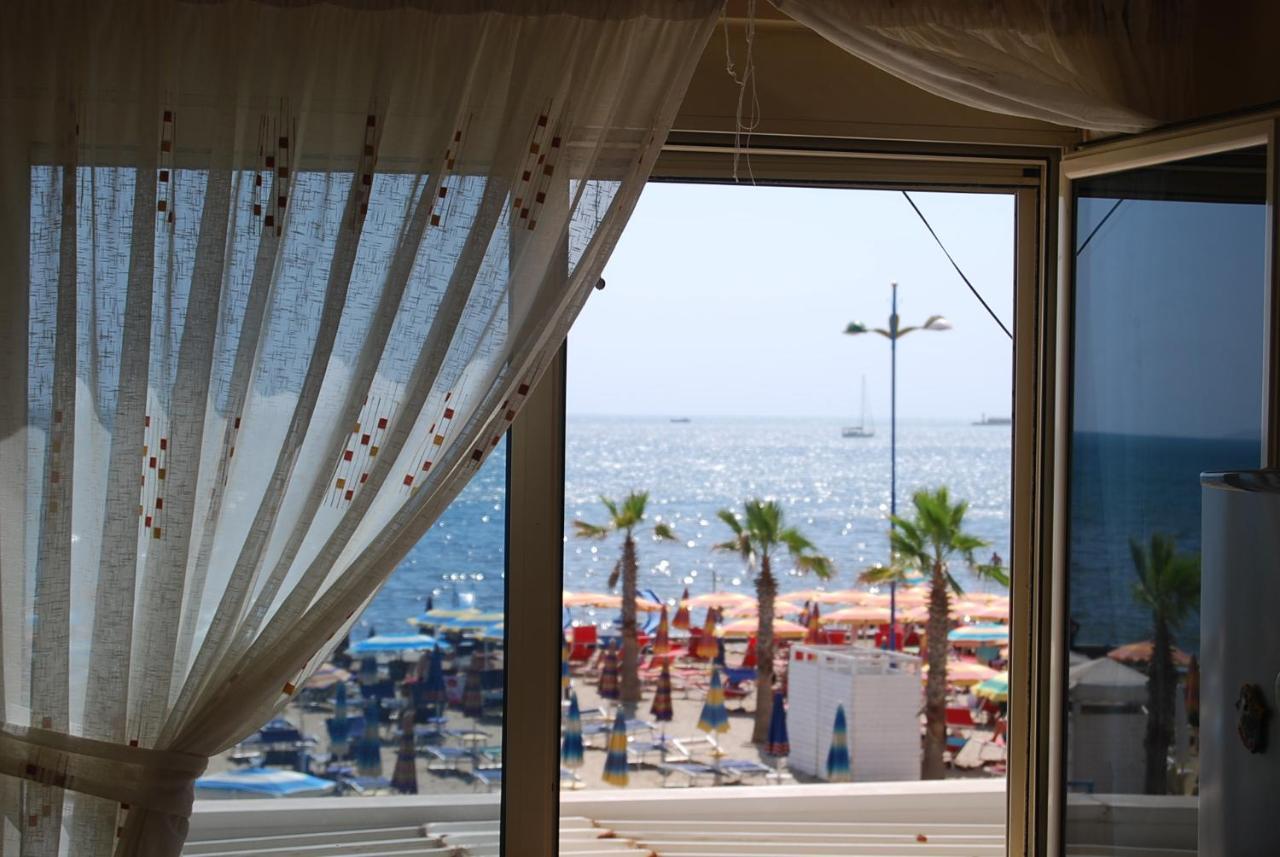 Teuta Apartment Durrës 外观 照片